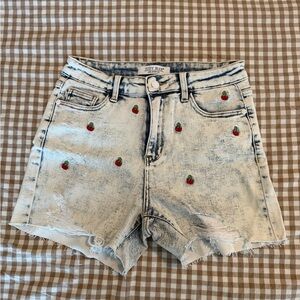 Judy Blue White Acid Wash Denim Shorts with Cherry Embroidery